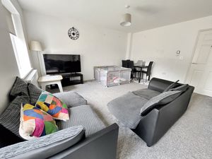 Lounge- click for photo gallery